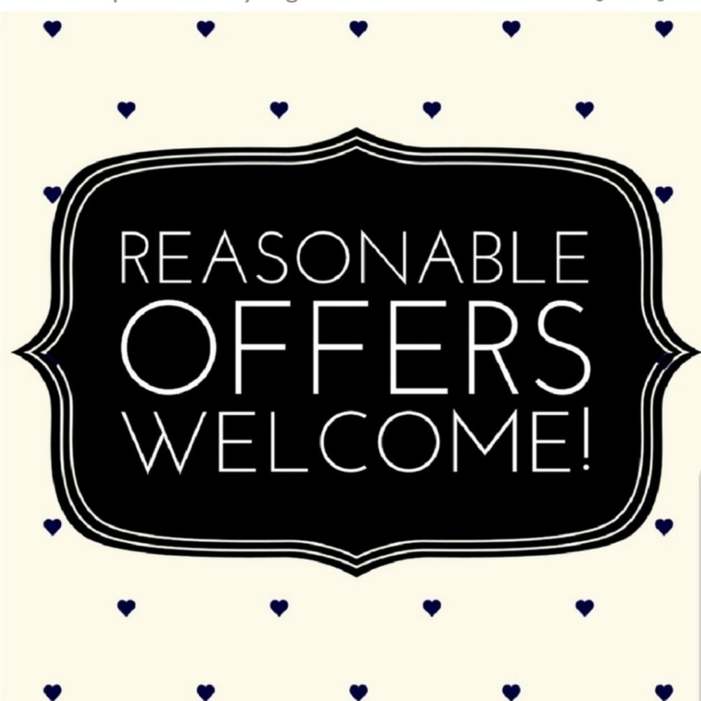 REASONABLE‎ OFFERS accepted💃🏻💕🤗🥰🌹